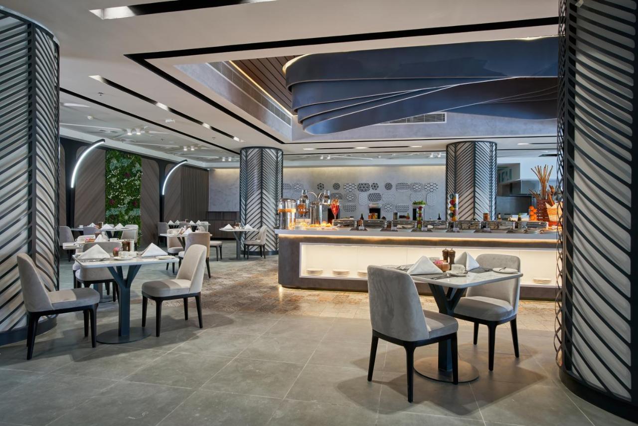 Hotel International